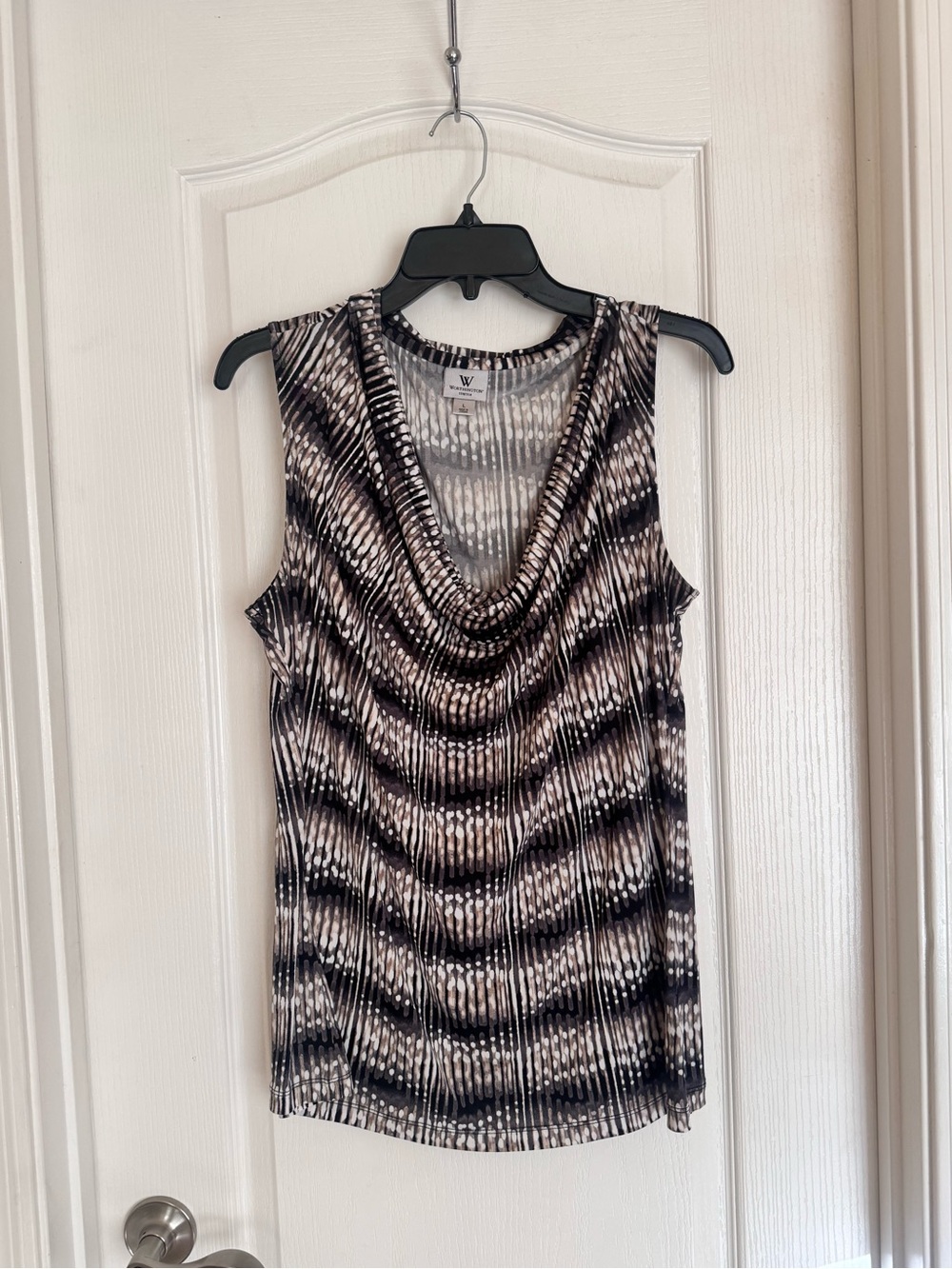 Worthington Black and Cream Patterned Sleeveless Top